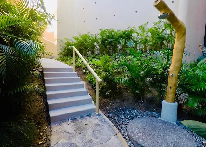 Casa De Ali: Located On The Beach! * Zihuatanejo