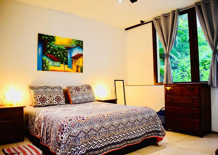 Casa De Ali: Located On The Beach!