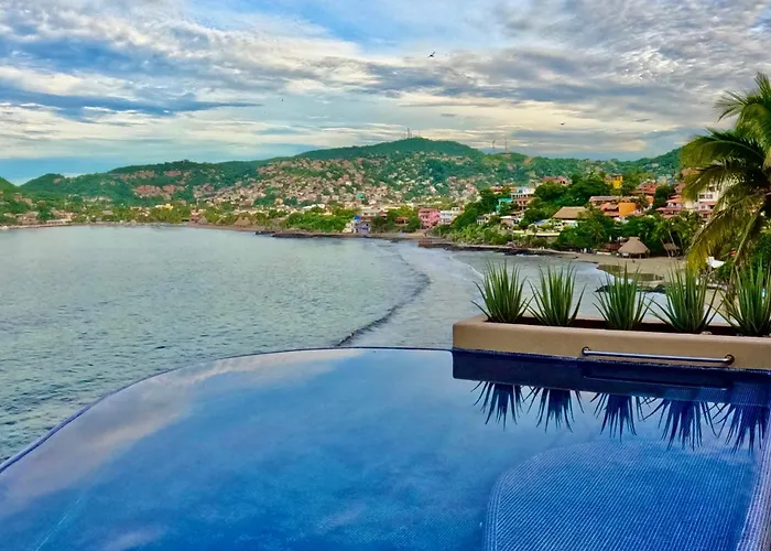 Apartment Casa De Ali: Located On The Beach! Zihuatanejo